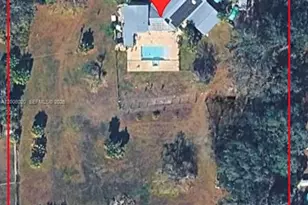 2445 SE Airport Estates St, Other City - In The State Of Florida, FL 34266 - Photo 4
