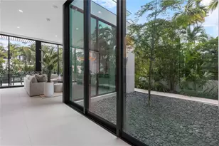 4504 Sheridan Ave, Miami Beach, FL 33140 - Photo 16