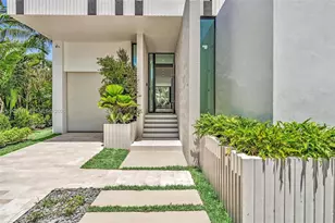 4504 Sheridan Ave, Miami Beach, FL 33140 - Photo 2