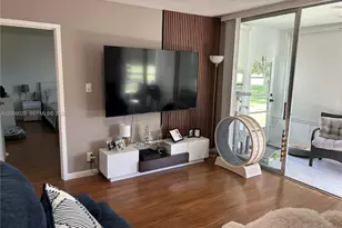 8310 Sands Point Blvd, Tamarac, FL 33321 - Photo 2