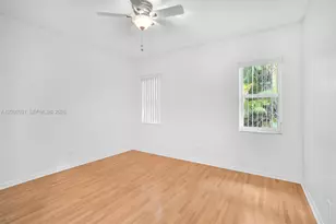 3441 N Hills Dr, Hollywood, FL 33021 - Photo 20