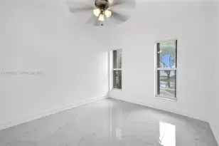3441 N Hills Dr, Hollywood, FL 33021 - Photo 42