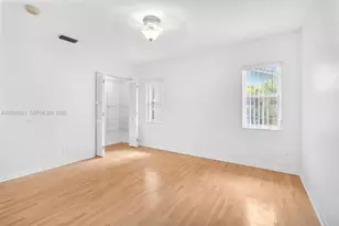 3441 N Hills Dr, Hollywood, FL 33021 - Photo 24