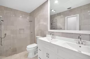 3441 N Hills Dr, Hollywood, FL 33021 - Photo 30