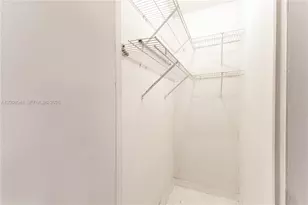 345 Ocean Dr, Miami Beach, FL 33139 - Photo 24
