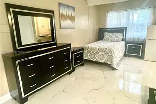 1537 NE 30th Ct, Pompano Beach, FL 33064 - Photo 4