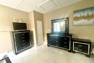 1537 NE 30th Ct, Pompano Beach, FL 33064 - Photo 2