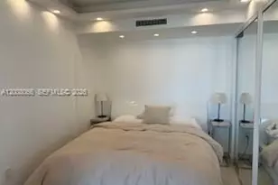 401 Ocean Dr, Miami Beach, FL 33139 - Photo 6