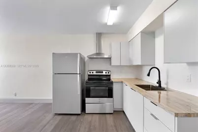 1715 N 16th Ave #112, Hollywood, FL 33020 - Photo 12