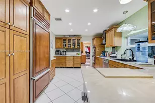 17421 SW 300th St, Homestead, FL 33030 - Photo 10