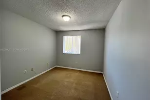 2210 SE 25th Ave, Homestead, FL 33035 - Photo 10
