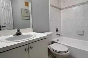 2210 SE 25th Ave, Homestead, FL 33035 - Photo 8