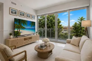 545 SW 11th St, Miami, FL 33129 - Photo 6