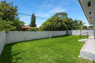 2850 NW 5th St, Miami, FL 33125 - Photo 32