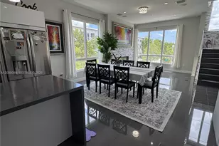 10331 NW 64th Ln, Doral, FL 33178 - Photo 8
