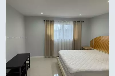 2950 Griffin Rd #2, Dania Beach, FL 33312 - Photo 6