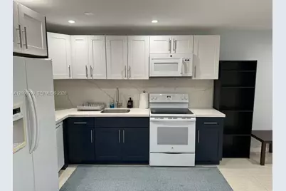2950 Griffin Rd #2, Dania Beach, FL 33312 - Photo 1