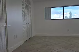 110 S Shore Dr, Miami Beach, FL 33141 - Photo 6