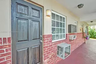 1211 NE 23rd Ave, Pompano Beach, FL 33062 - Photo 4