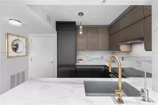 1800 Sunset Harbour Dr, Miami Beach, FL 33139 - Photo 16
