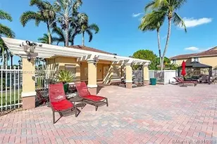 3854 San Simeon Cir, Weston, FL 33331 - Photo 14