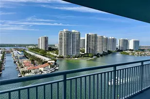 301 174th St, Sunny Isles Beach, FL 33160 - Photo 34