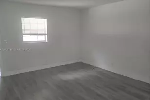 4090 NW 31st Terrace, Lauderdale Lakes, FL 33309 - Photo 8