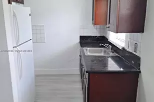 4090 NW 31st Terrace, Lauderdale Lakes, FL 33309 - Photo 2