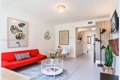 740 Meridian Ave #14, Miami Beach, FL 33139 - Photo 2