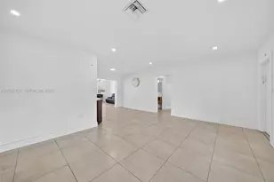 1155 NE 184th St, Miami, FL 33179 - Photo 6