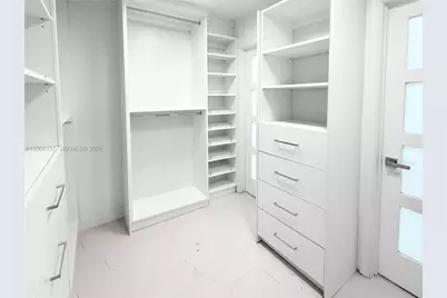 2181 SW 117th Ter, Davie, FL 33325 - Photo 14