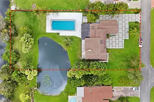 2181 SW 117th Terrace, Davie, FL 33325 - Photo 38