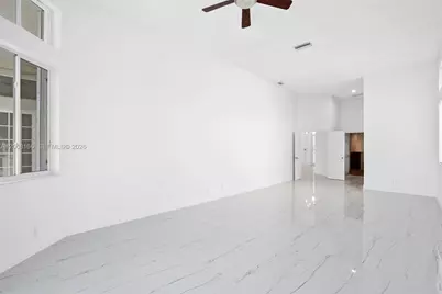 646 Heritage Dr #646, Weston, FL 33326 - Photo 24
