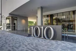 1010 Brickell Ave, Miami, FL 33131 - Photo 32
