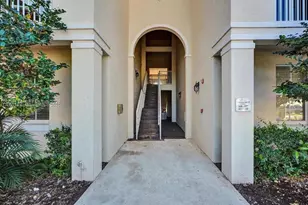 11401 NW 89th St, Doral, FL 33178 - Photo 2