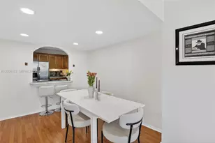 3675 N Country Club Dr, Aventura, FL 33180 - Photo 16