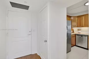 3675 N Country Club Dr, Aventura, FL 33180 - Photo 14
