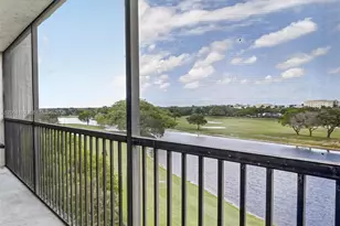 3300 W Rolling Hills Cir, Davie, FL 33328 - Photo 18