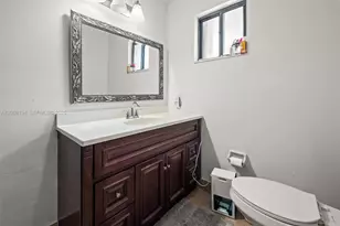 3951 Adra Ave, Doral, FL 33178 - Photo 14