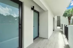 6901 Edgewater Dr, Coral Gables, FL 33133 - Photo 2