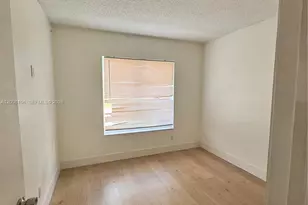 14350 SW 175th St, Miami, FL 33177 - Photo 8