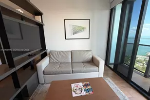 398 NE 5th St, Miami, FL 33132 - Photo 4