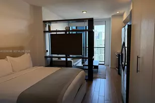 398 NE 5th St, Miami, FL 33132 - Photo 2