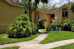 1154 Coral Club Dr, Coral Springs, FL 33071 - Photo 4