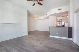 7900 Harbor Island Dr, North Bay Village, FL 33141 - Photo 8