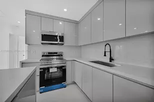 18530 NW 42nd Ave, Miami Gardens, FL 33055 - Photo 10