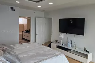 3370 Hidden Bay Dr, Aventura, FL 33180 - Photo 32