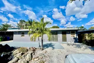 1649 NE 8th Ave, Fort Lauderdale, FL 33305 - Photo 2