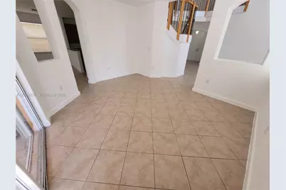 11480 NW 82th Terrace, Doral, FL 33178 - Photo 8