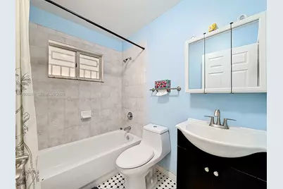 18153 SW 143rd Pl, Miami, FL 33177 - Photo 16